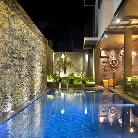 Belmont Boutique Hotel - Free Airport Shuttle Service Негомбо Екстер'єр фото